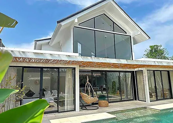 Palm By Optimum - 10 Min From Seminyak & Canggu ホテル 4*